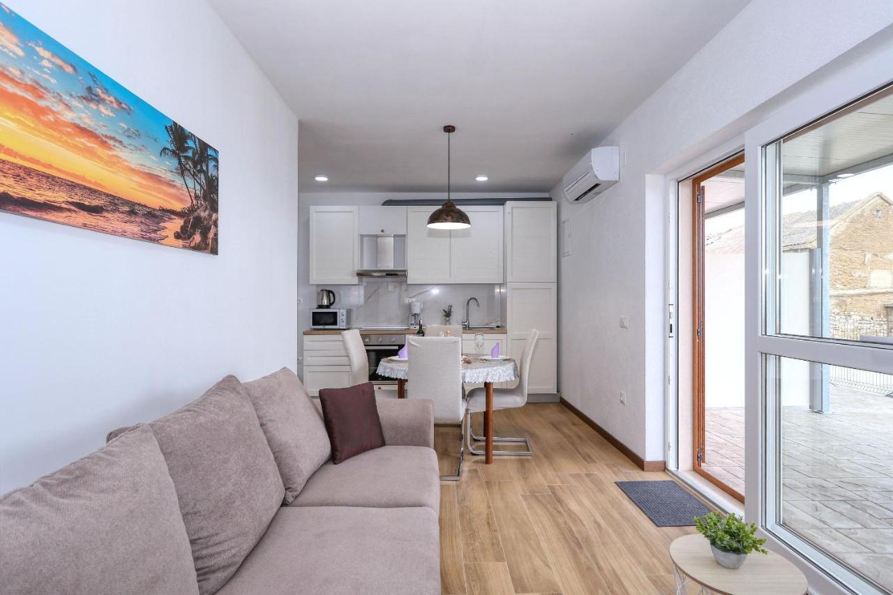 Apartments Poljak Rtina Exterior photo